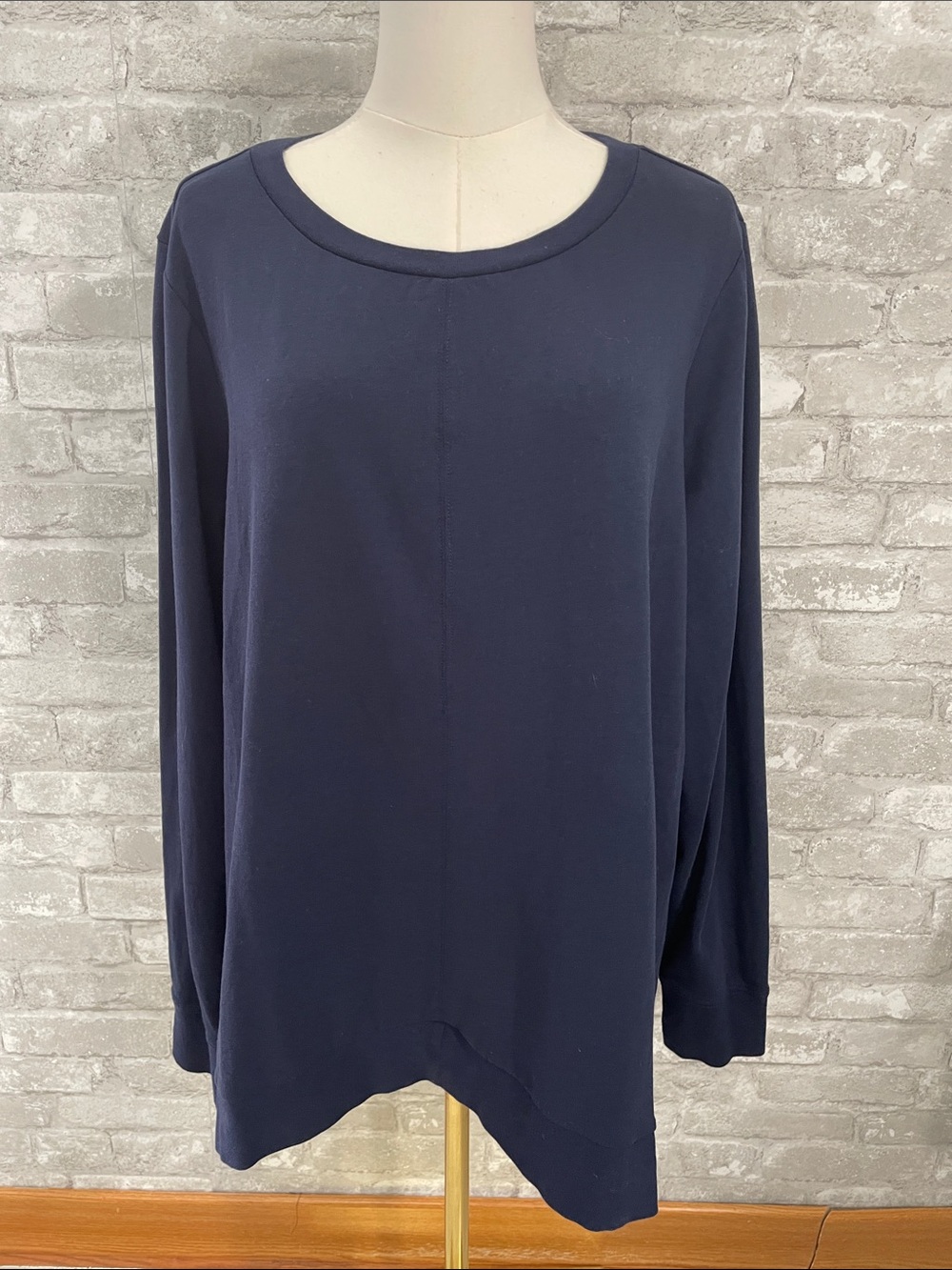 Belle by Kim Gravel Navy Long Sleeve Scoop Neck Top